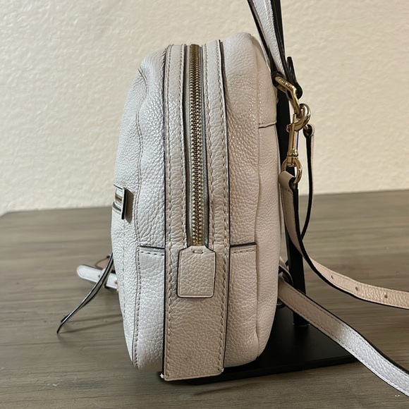 Coach F30530 White Mini Andi Backpack - Picture 4 of 11